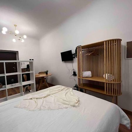 La Regina Delle Locazioni Ai Navigli 1 Apartment Милано Екстериор снимка