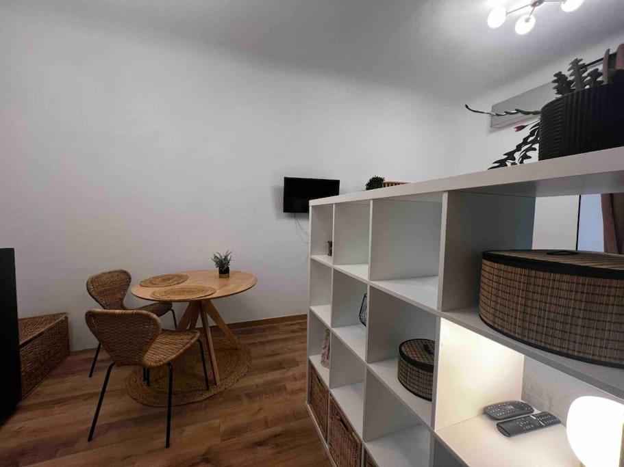 La Regina Delle Locazioni Ai Navigli 1 Apartment Милано Екстериор снимка