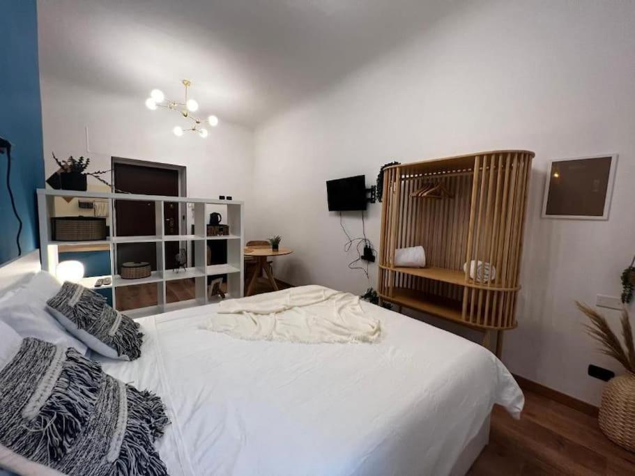 La Regina Delle Locazioni Ai Navigli 1 Apartment Милано Екстериор снимка