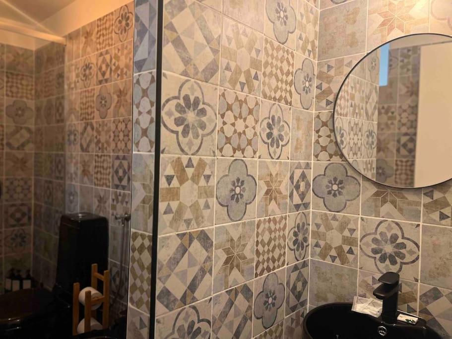 La Regina Delle Locazioni Ai Navigli 1 Apartment Милано Екстериор снимка