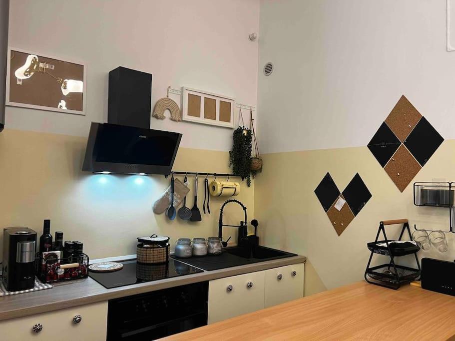 La Regina Delle Locazioni Ai Navigli 1 Apartment Милано Екстериор снимка