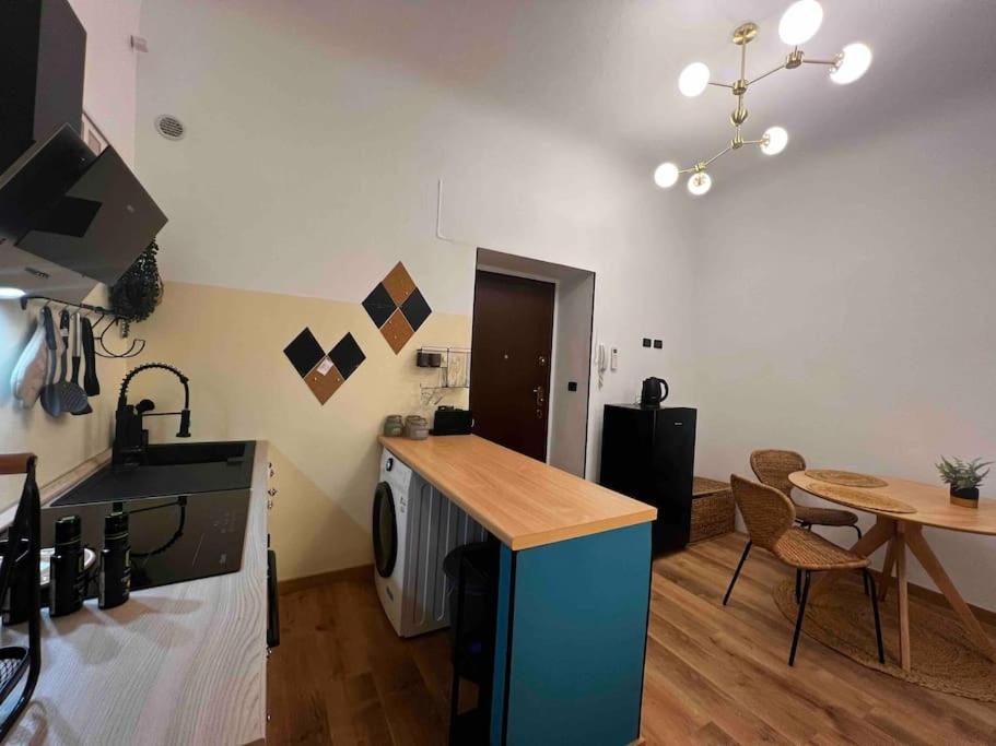 La Regina Delle Locazioni Ai Navigli 1 Apartment Милано Екстериор снимка
